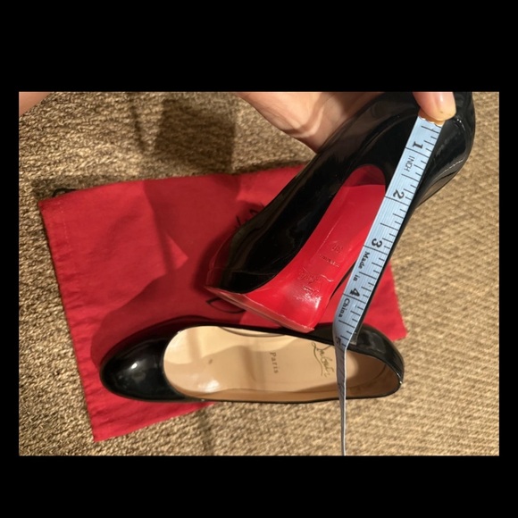 Authentic Christian Louboutin Glossy Black Heels with Red Soles - Picture 3 of 10
